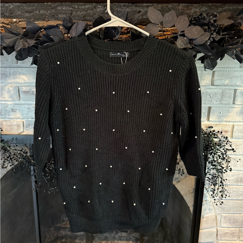 Cable & Gauge Black Sweater with Pearl Details